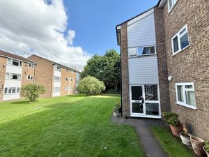 Front Gardens- click for photo gallery